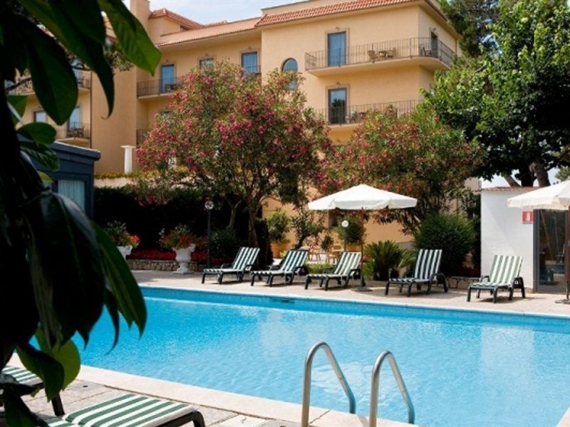 Grand Hotel Due Golfi SantʼAgata sui Due Golfi المظهر الخارجي الصورة