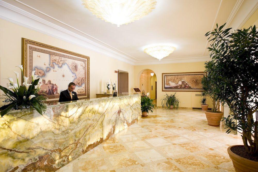 Grand Hotel Due Golfi SantʼAgata sui Due Golfi المظهر الخارجي الصورة