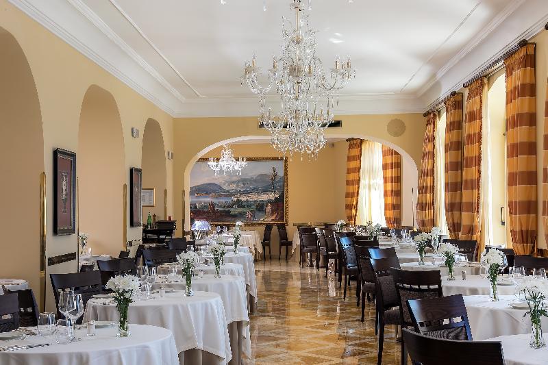 Grand Hotel Due Golfi SantʼAgata sui Due Golfi المظهر الخارجي الصورة